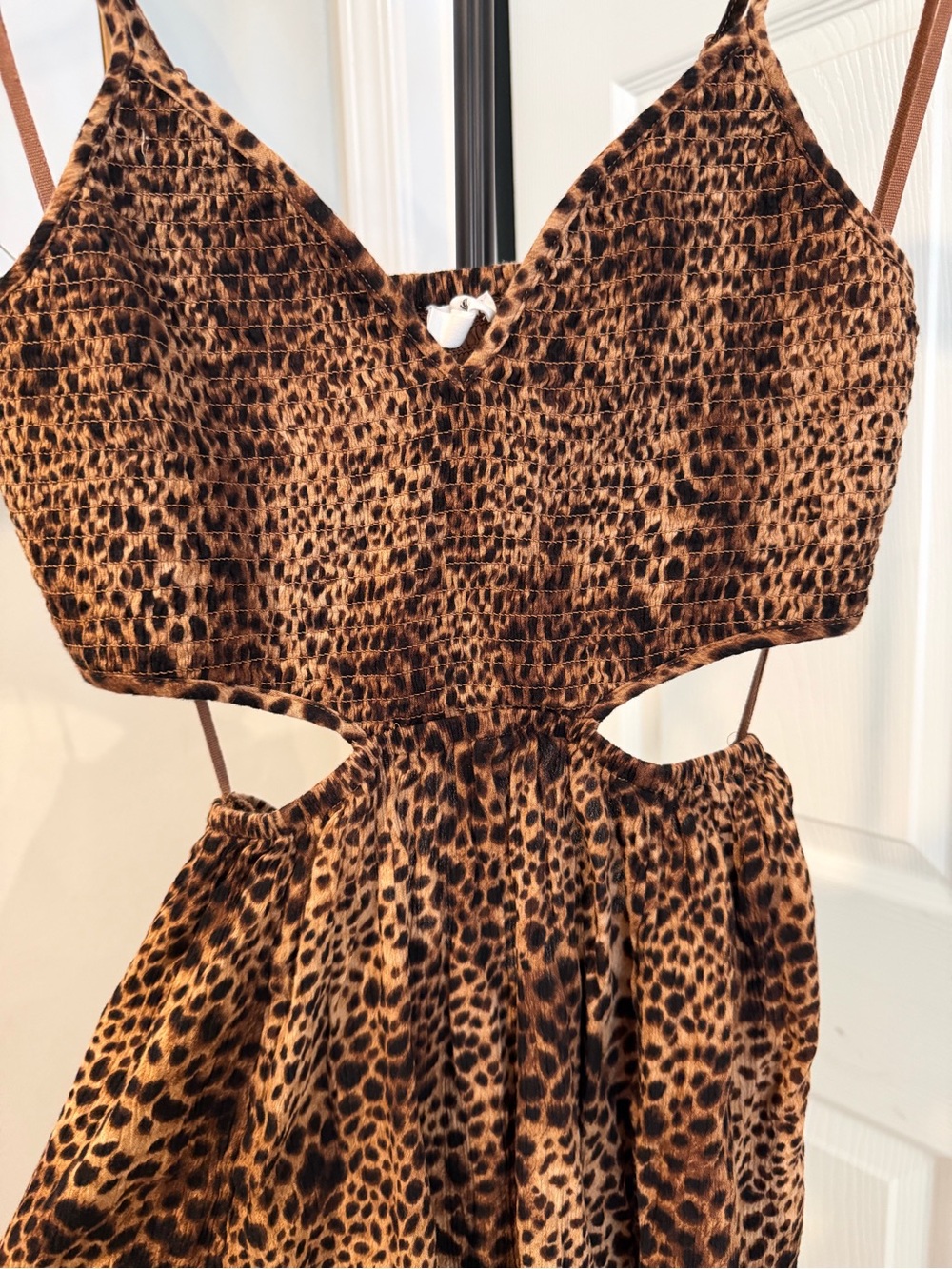 Leopard Print Cutout dress with stretchy back